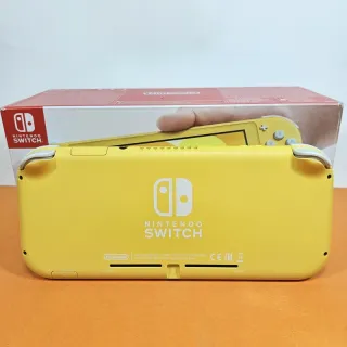 Nintendo Switch Lite Giallo con scatola
