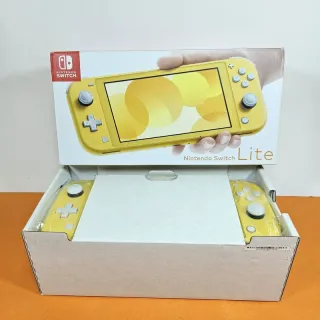 Nintendo Switch Lite Giallo con scatola