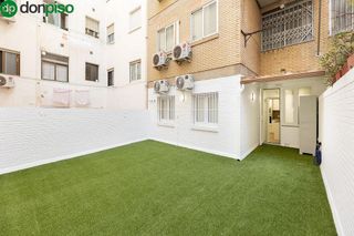 Piso en venta en Pajaritos - Plaza de Toros en Granada
