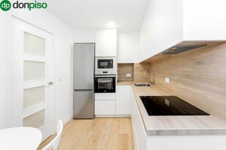 Piso en venta en Pajaritos - Plaza de Toros en Granada