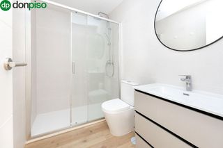 Piso en venta en Pajaritos - Plaza de Toros en Granada