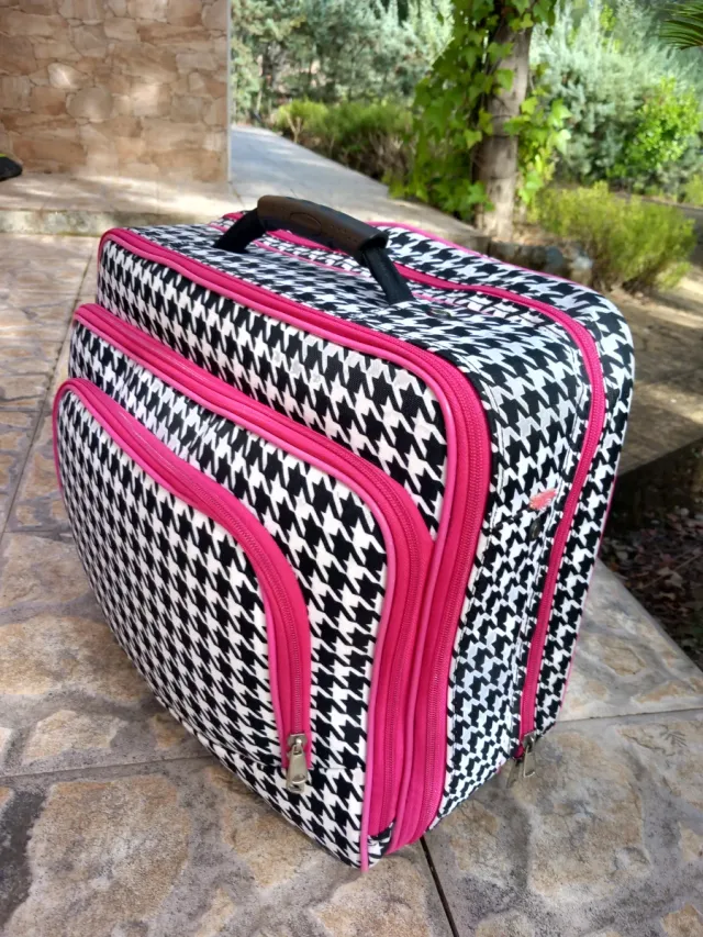 Maleta trolley para portátil con ruedas