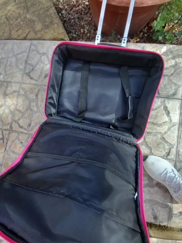 Maleta trolley para portátil con ruedas