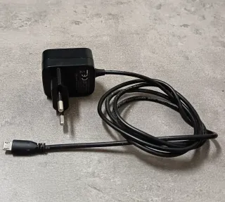 FR-TEC. Base Carga Mando PS4 DualShock 4 + Cable