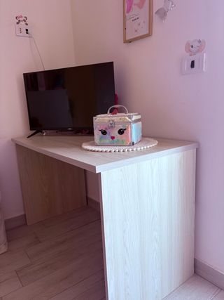 Cameretta bambina: armadio e cassettiera