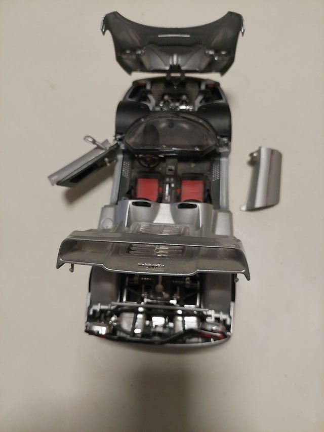 Modellino Auto Ferrari F50 1995