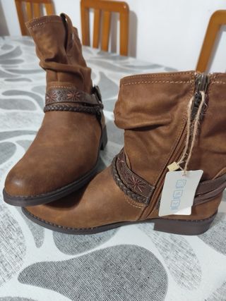 Botas Mustang Mujer Talla 41