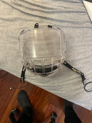 Visera para casco de hockey