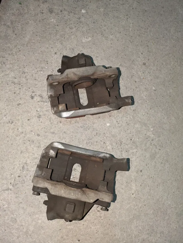 Pinças de travão Renault Megane Coupe 2.0 16v 1.6v