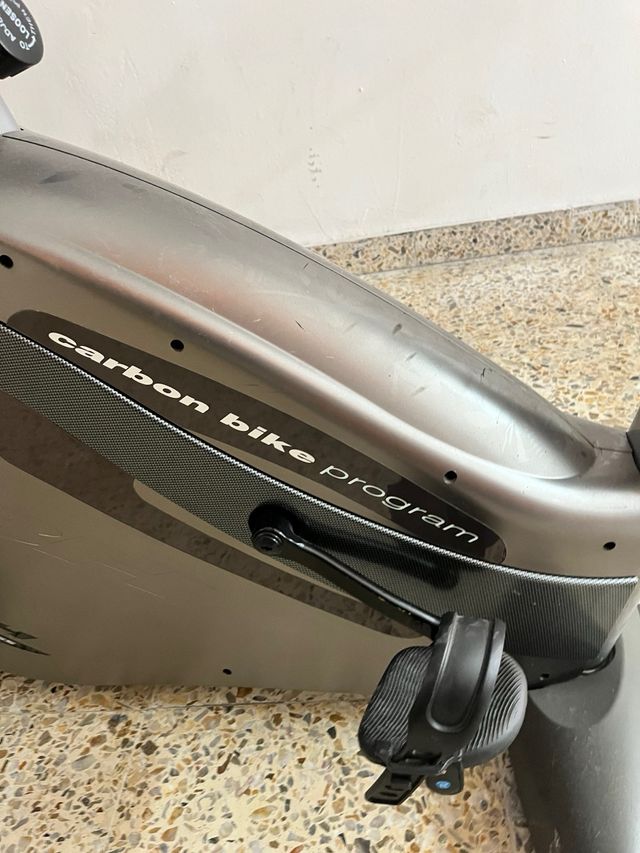 Bicicleta Estática BH Carbon Bike Program Urge.