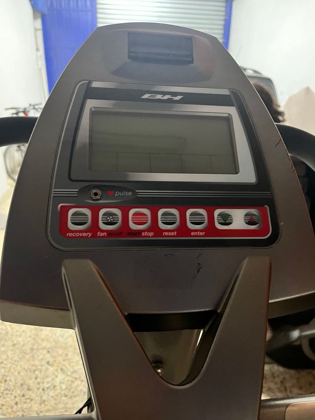 Bicicleta Estática BH Carbon Bike Program Urge.