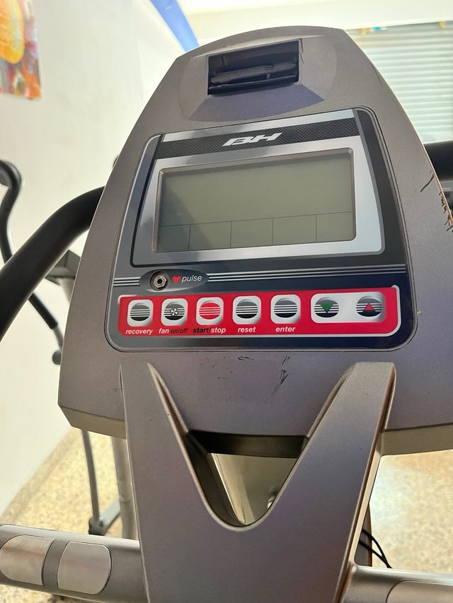 Bicicleta Estática BH Carbon Bike Program Urge.