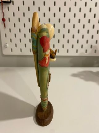 Anjo estilizado Enesco