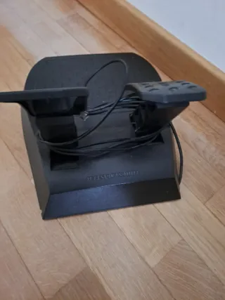 Pedaliera Thrustmaster