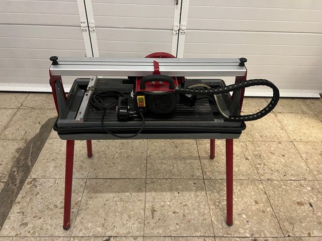 Cortadora de azulejos de agua Einhell