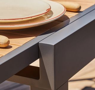 Conjunto comedor OSAKA Mesa + 4 Sillones