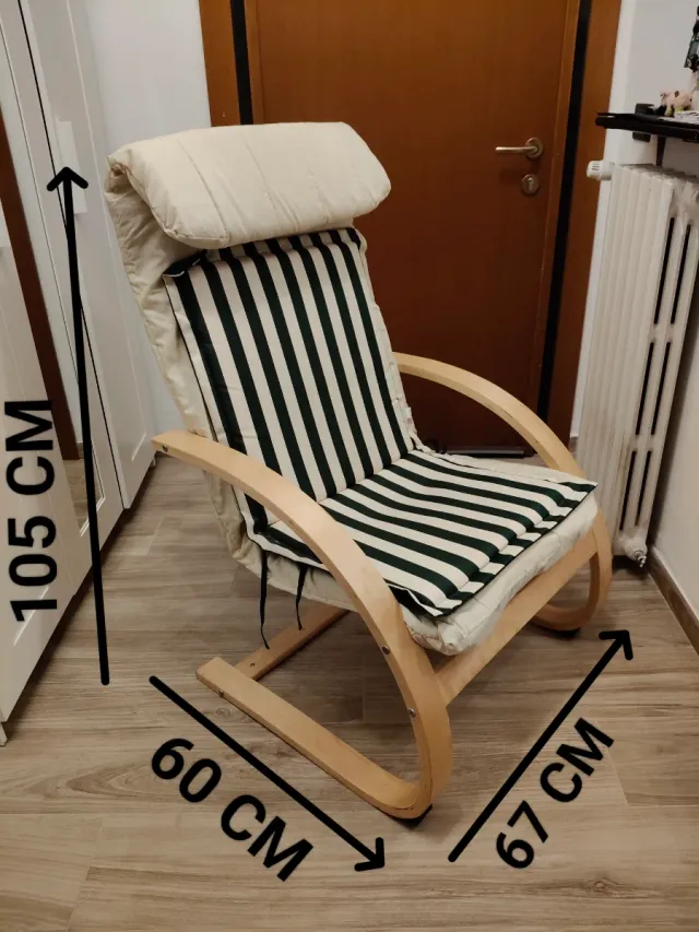 Sedia Pong in legno e tessuto