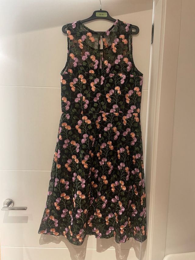 Vestido fiesta floral negro