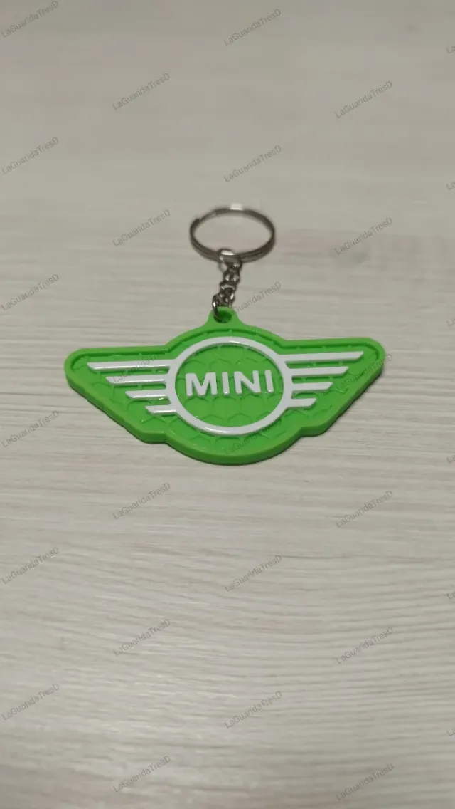 Llaveros de marcas de coche personalizados