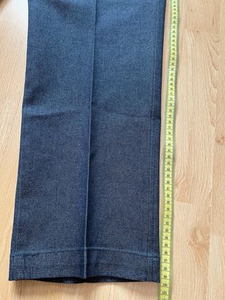 Pantalón corte chino tela vaquera Levi's