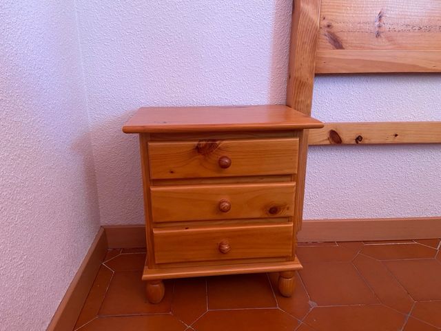 Mesillas y cabecero pino macizo