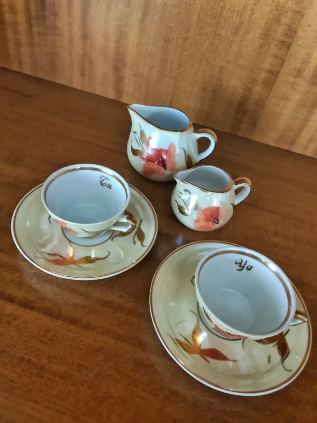 Set 2 tazas café/té y lecheras vintage