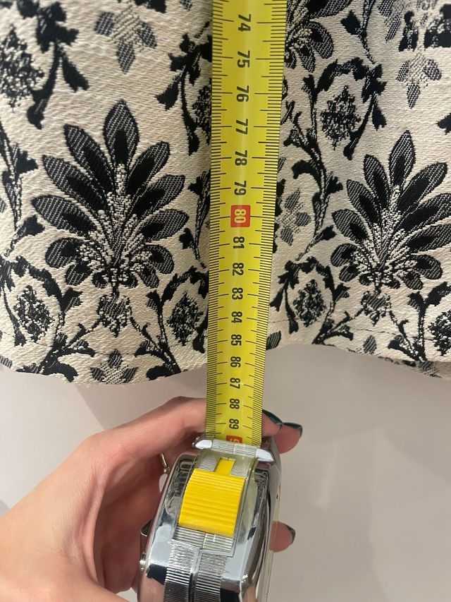 Elegante vestido negro