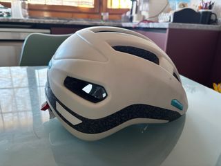 Casco de bicicleta blanco