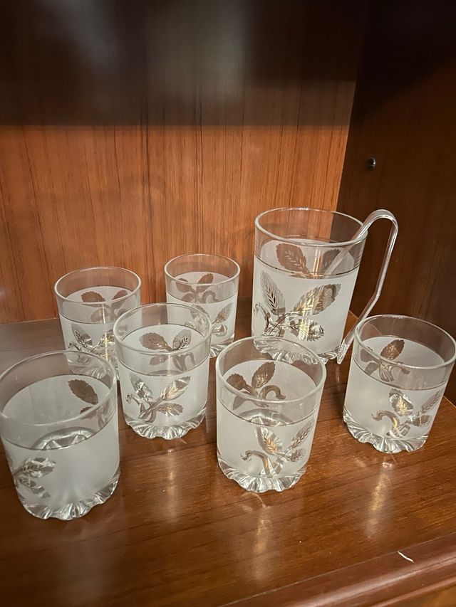 Juego vasos y cubitera cristal antiguo dorado