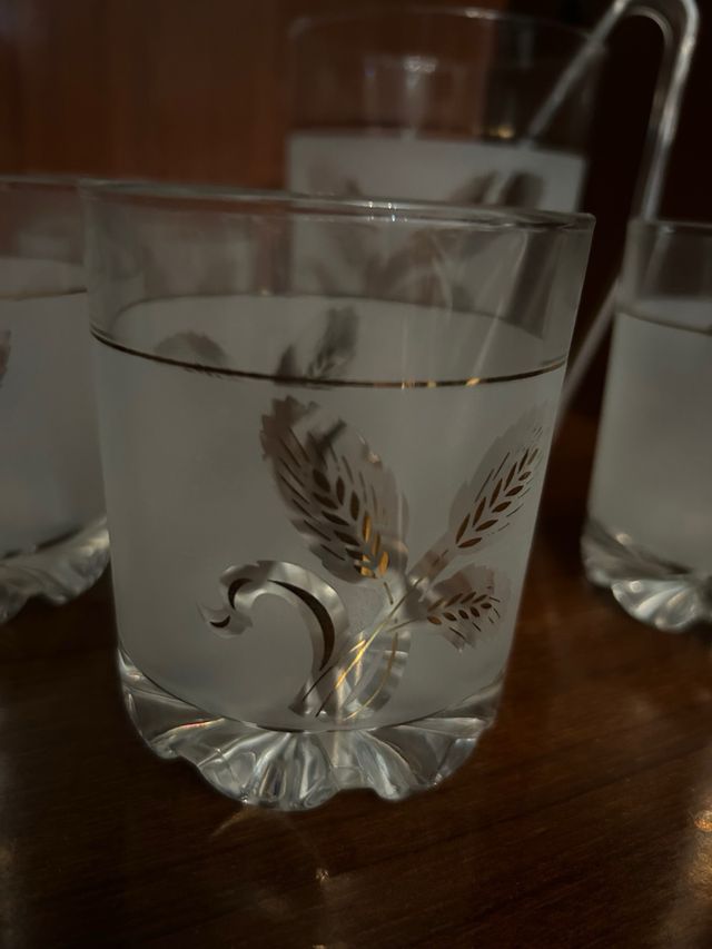 Juego vasos y cubitera cristal antiguo dorado