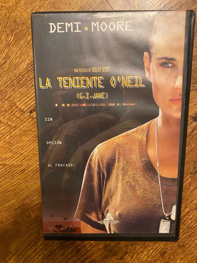 La Teniente O'Neil VHS (G.I. Jane)