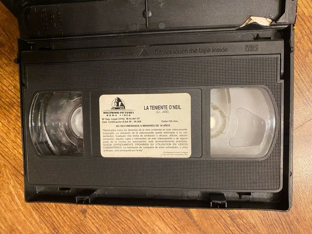 La Teniente O'Neil VHS (G.I. Jane)