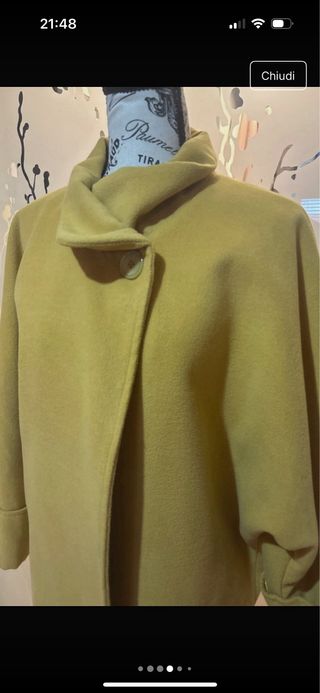 Cappotto giallo donna