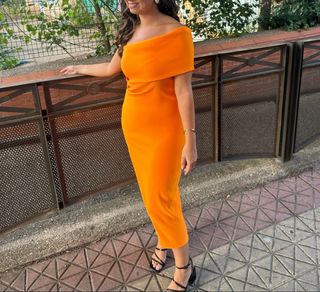 Vestido midi Zara naranja