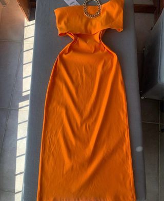 Vestido midi Zara naranja