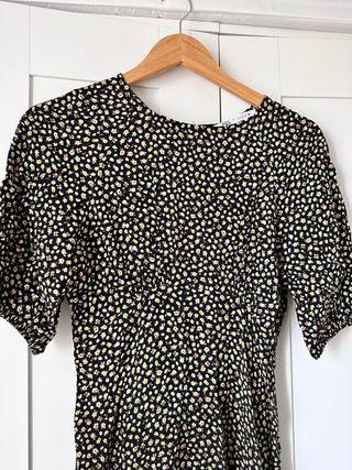 Vestido midi estampado flores Zara