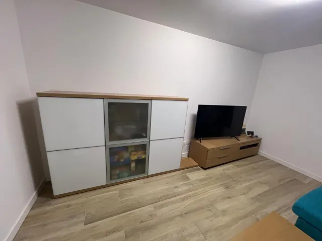 Mueble de salón madera y cristal, precio negociabl