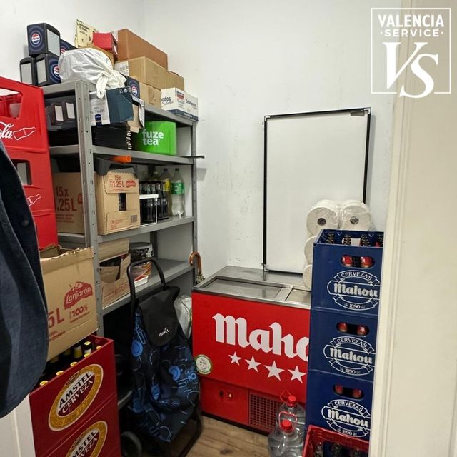 0794 - BAR, CAFETERÍA, RESTAURANTE Y PIZZERÍA EN L