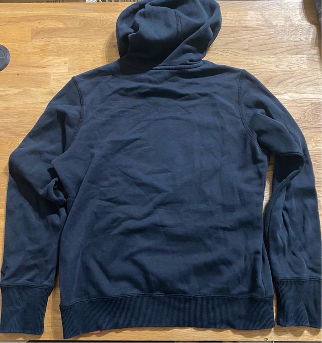 Felpa Puma nera con logo rosso