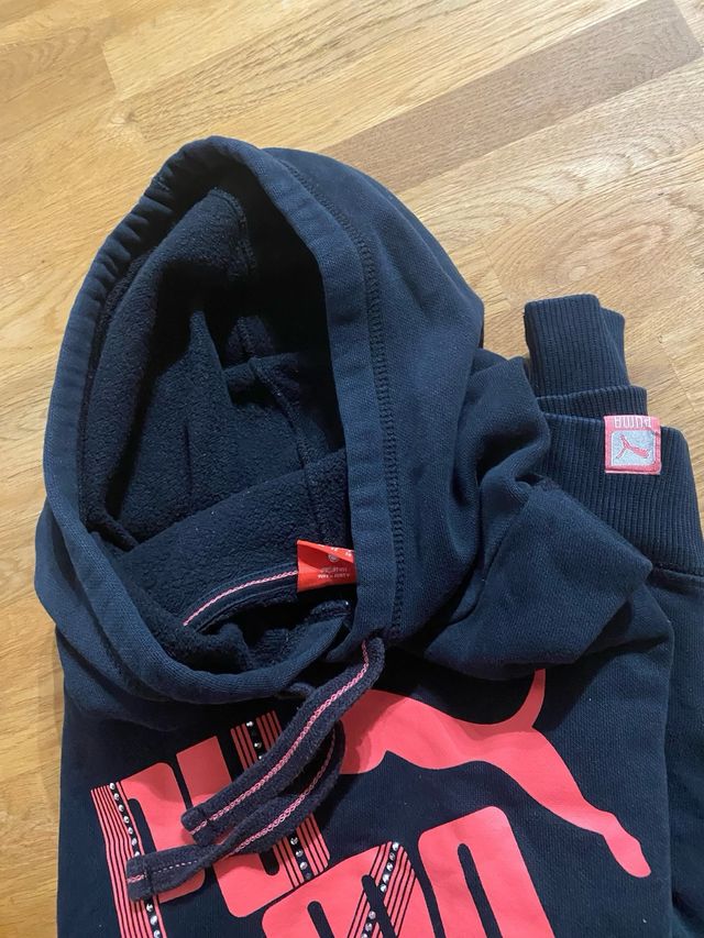 Felpa Puma nera con logo rosso