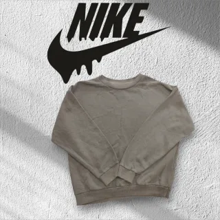 Felpa Nike Vintage – Taglia L Stile Unico