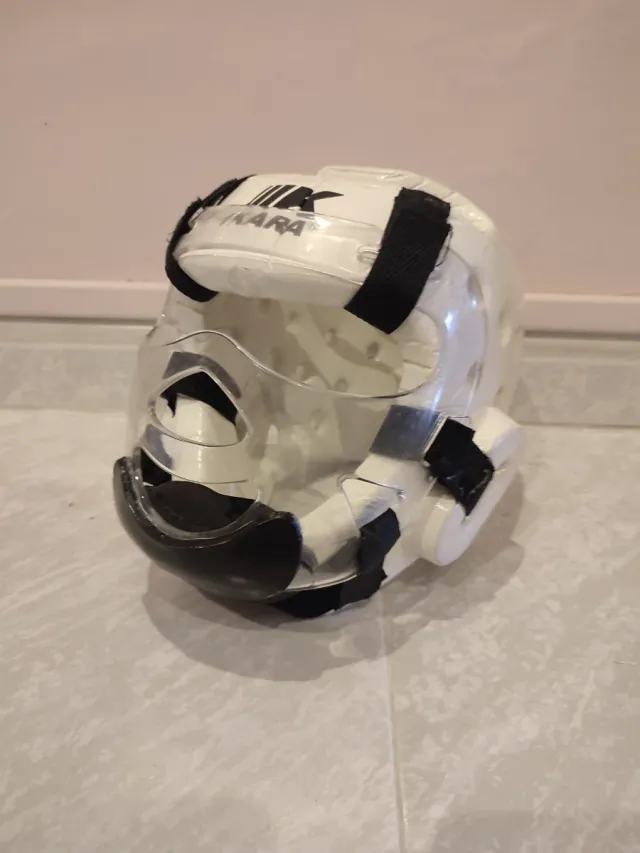 Casco Karate Ikara