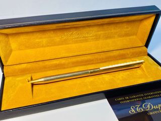 Bolígrafo S.T. Dupont oro con estuche
