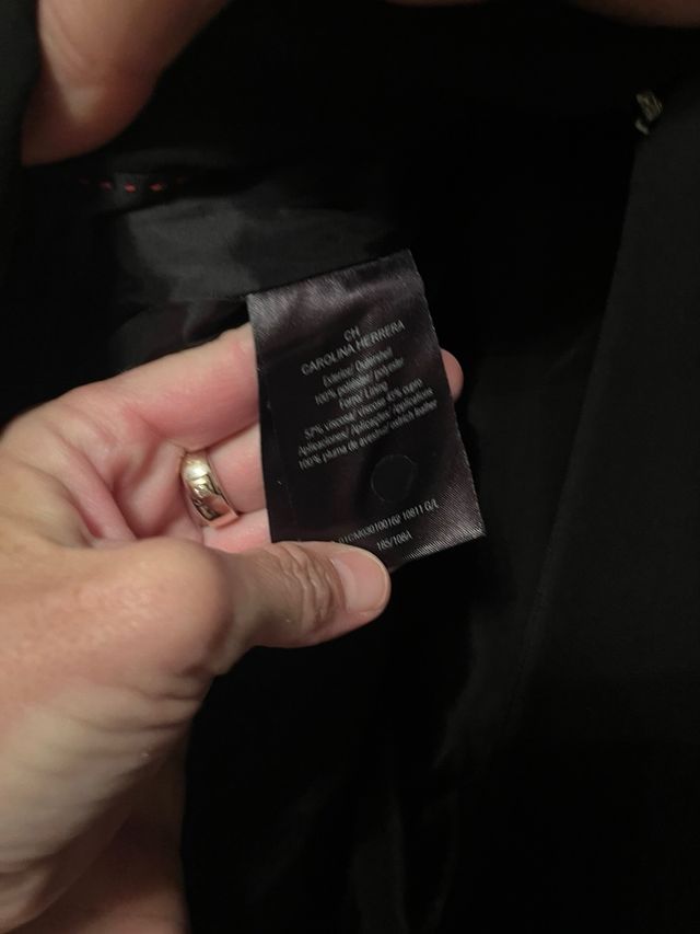 OCASIÓN!!Abrigo Carolina Herrera Negro Talla Única