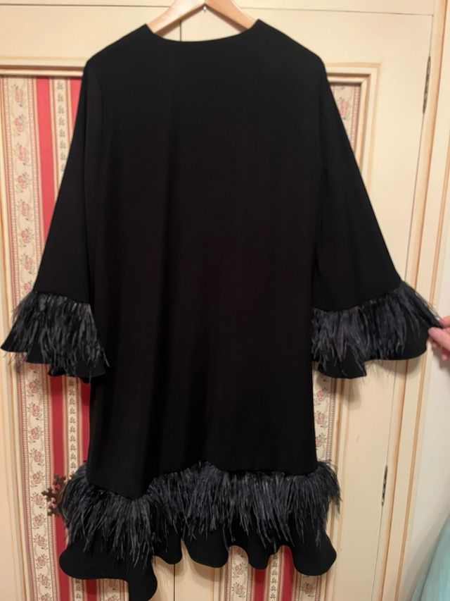 OCASIÓN!!Abrigo Carolina Herrera Negro Talla Única