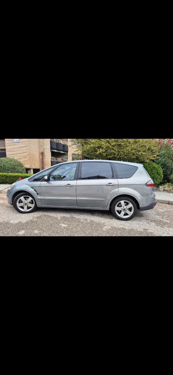 Ford S-MAX 2009