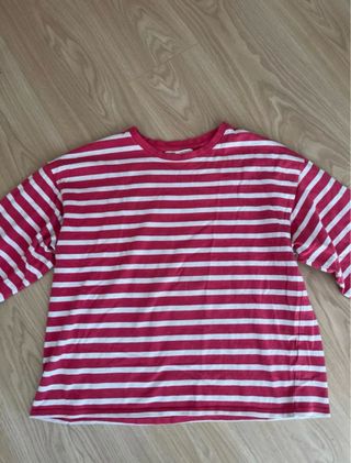 Sudadera de rayas rojas y blancas oversize