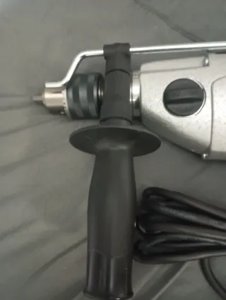 REBAJAS!!! Taladro percutor Metabo SB 660