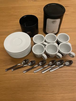 Set Tazzine Caffè con Piattini e Cucchiaini
