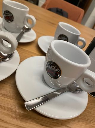 Set Tazzine Caffè con Piattini e Cucchiaini